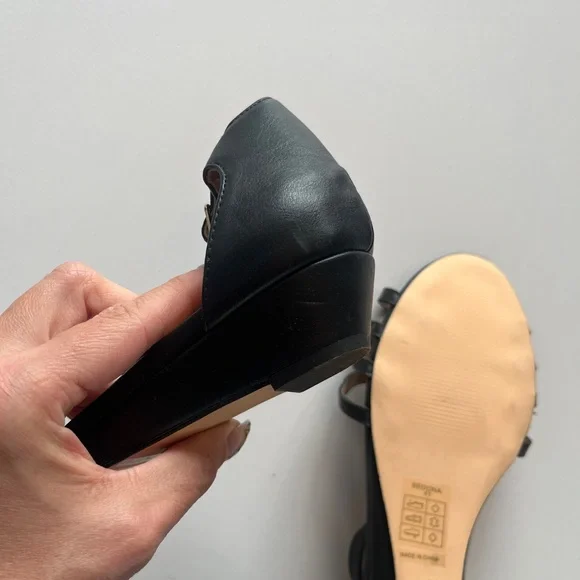 NWOB! Chelsea Crew Sedona Sandal - Picture 5 of 5